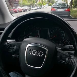 Meet your Posher, Zach